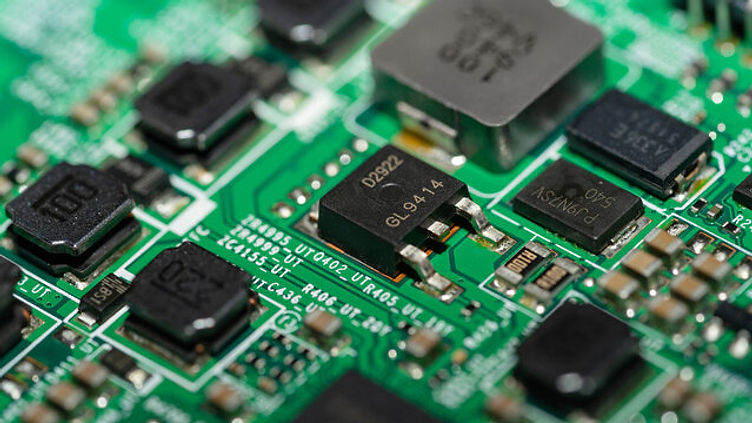 Component-level repair on the bench