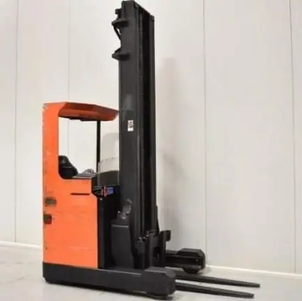 Used Toyota reach truck for racking