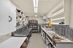 Commercial kitchen prep space
