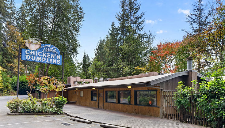 Historic exterior of Tad's Chicken 'n Dumplins along the Sandy River in Troutdale, Oregon
