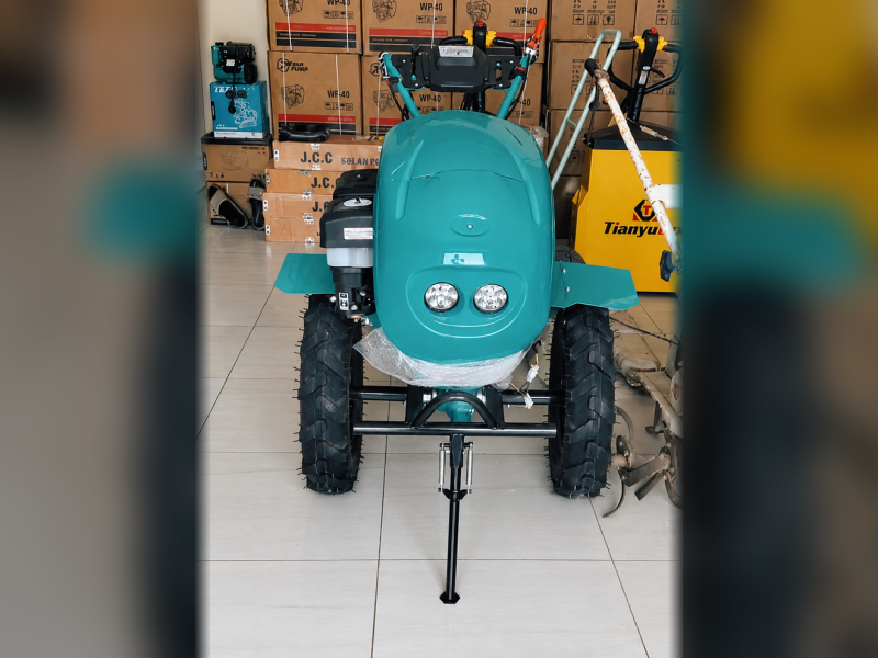 Motoculteur 15 HP