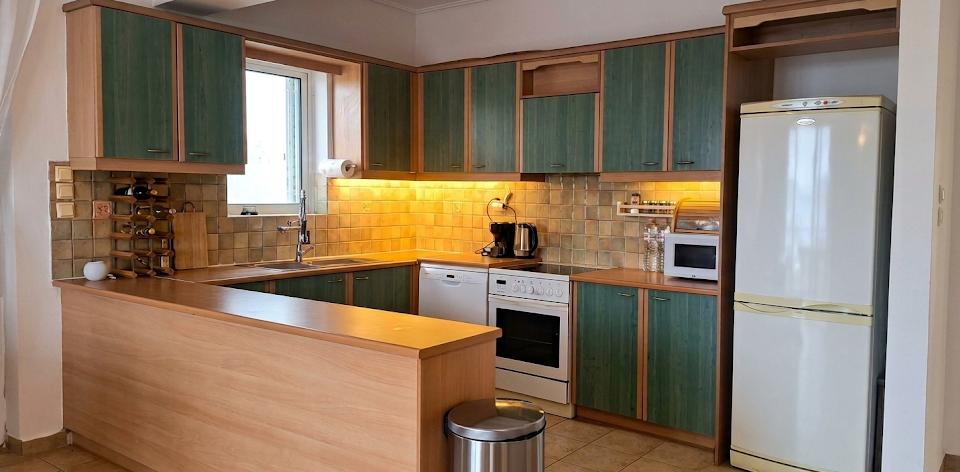 Kitchen – wide view