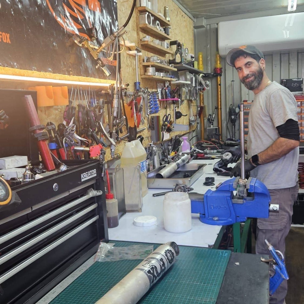 שי אליאסי - PLAZMA SHOCKS