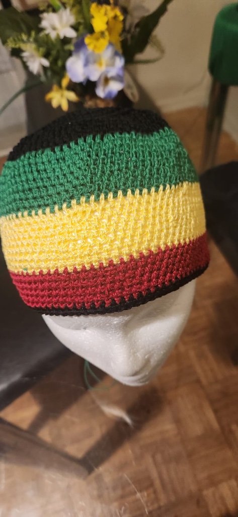 Rasta Crown Beanie