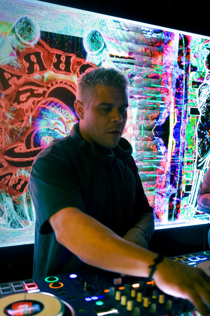 CRATO performing