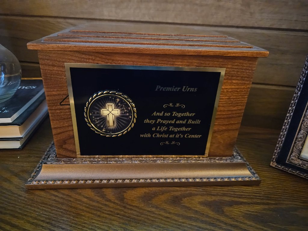 Premier Urns memorial products