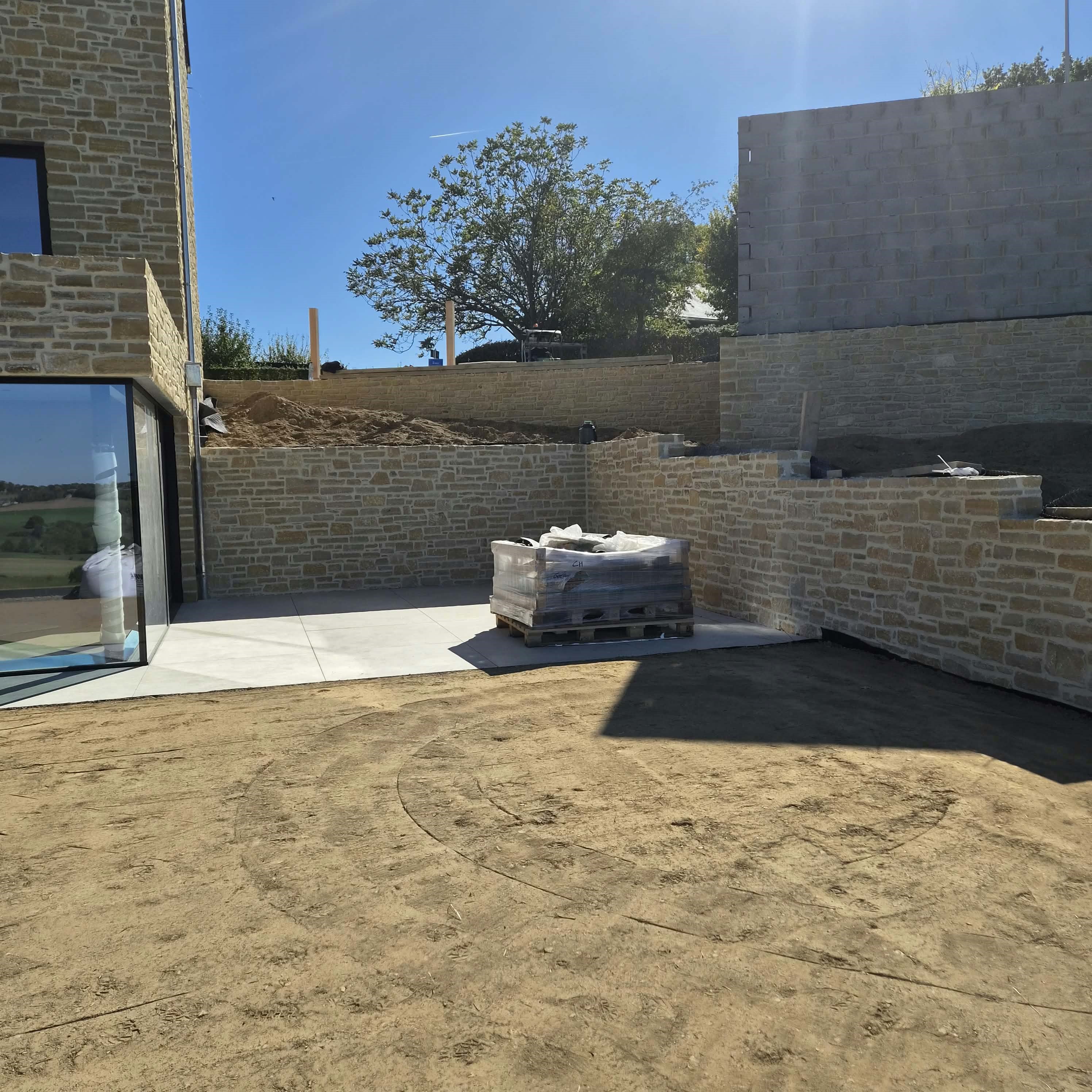 Terrasse & murs d’aménagement extérieur