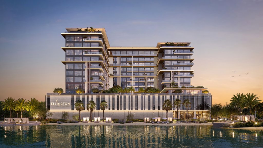 Everly Place architecture facing the lagoon