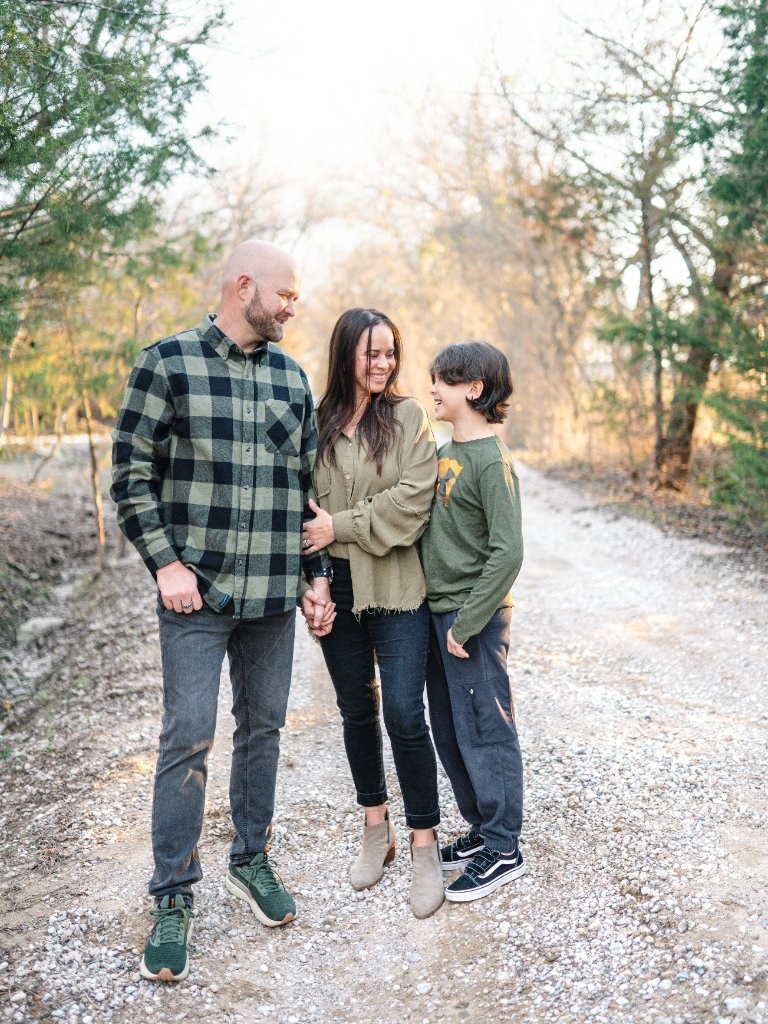Lyly with her family