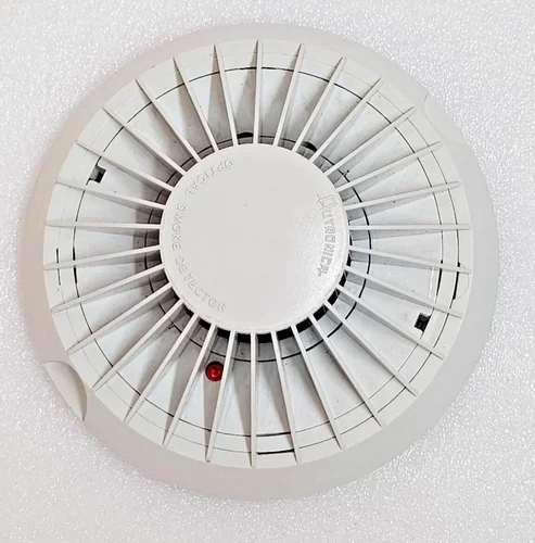Autronica BHH-31A optical smoke detector — front view
