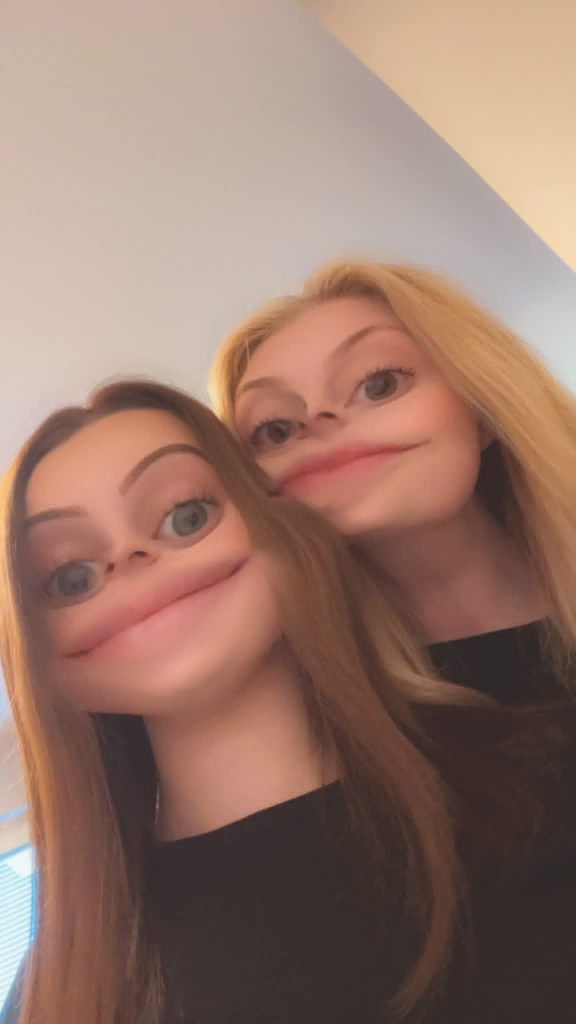 Julia & Mathilda