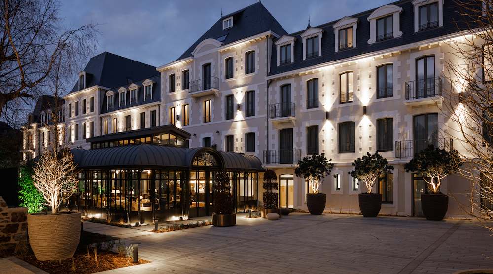 Commerces & Hôtels