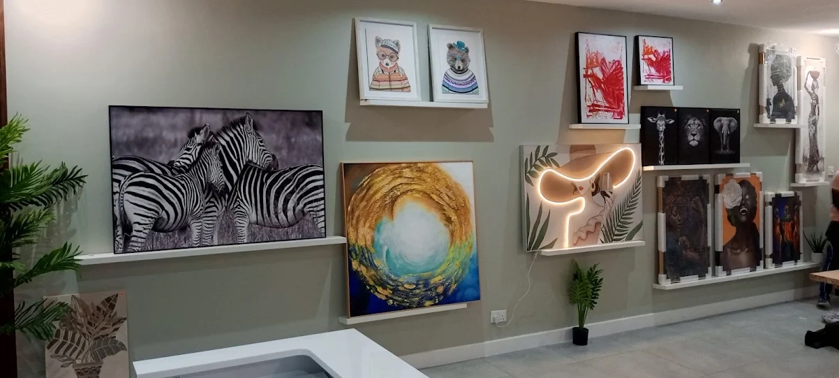 Artlaza gallery