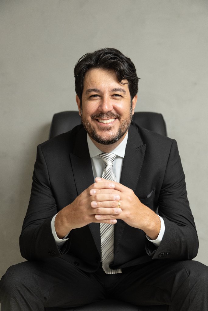 Dr. Bruno Rodrigues Terra, advogado empresarial em Lavras MG