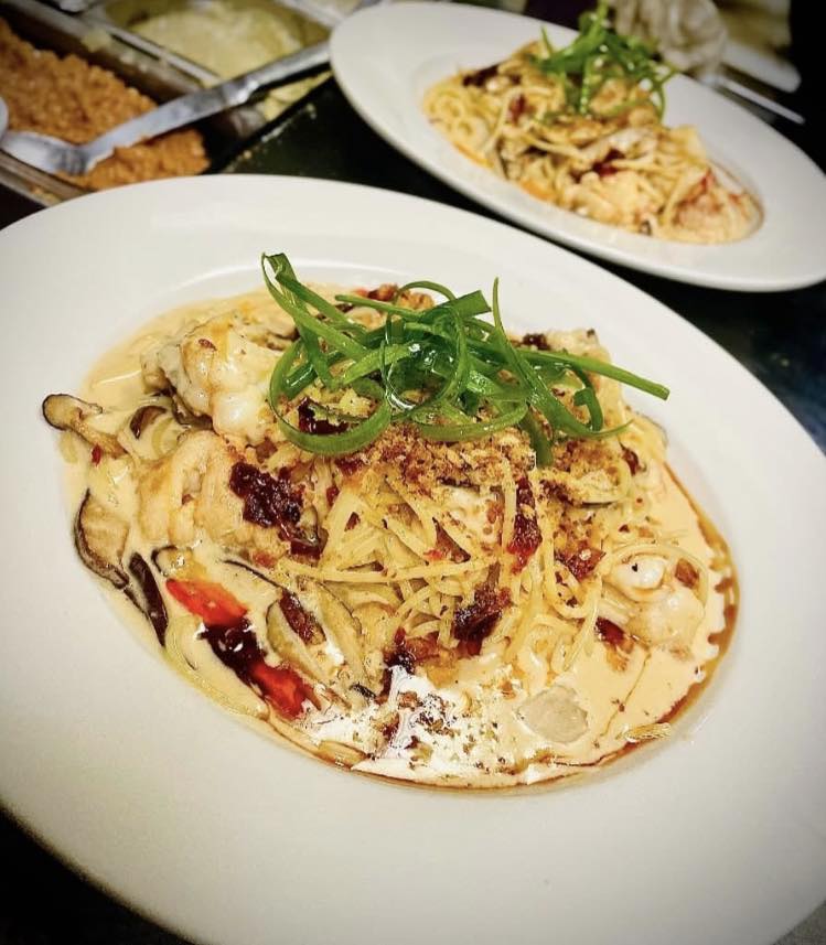 Mia Via Restaurant dining atmosphere and plated dishes