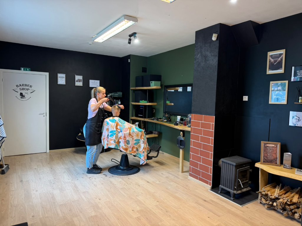 Mister Barbershop interior