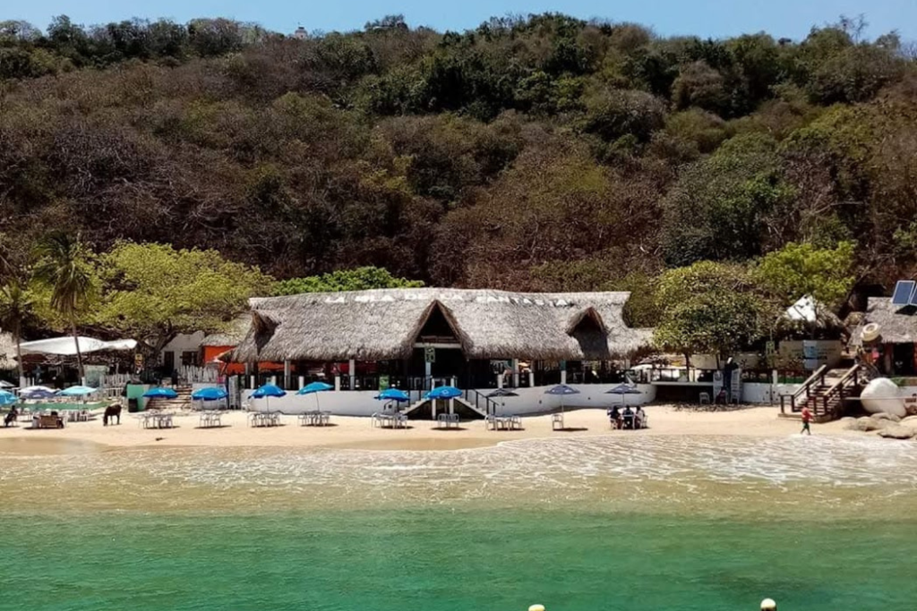 Restaurante La Isla de la Fantasía en Isla La Roqueta