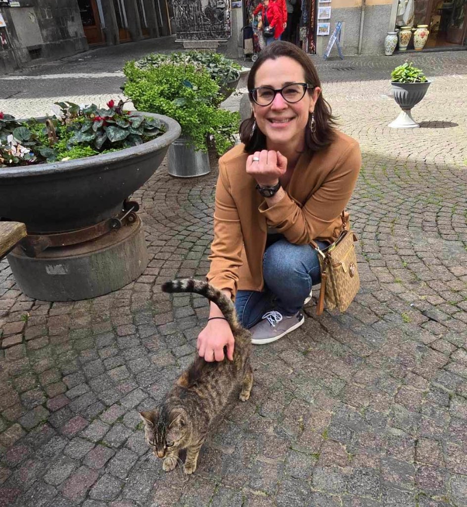 Lora Reynolds, founder of Cups & Cats Café