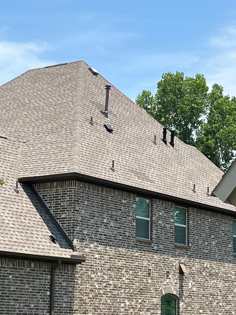 Colleyville Texas Shingle Repair Close Matchbut Shingleshave Agedand Faded Overthe Years - Roof Repair project photo by Becker Roofing and Exteriors