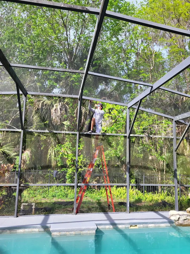 Pool cage repair in New Smyrna