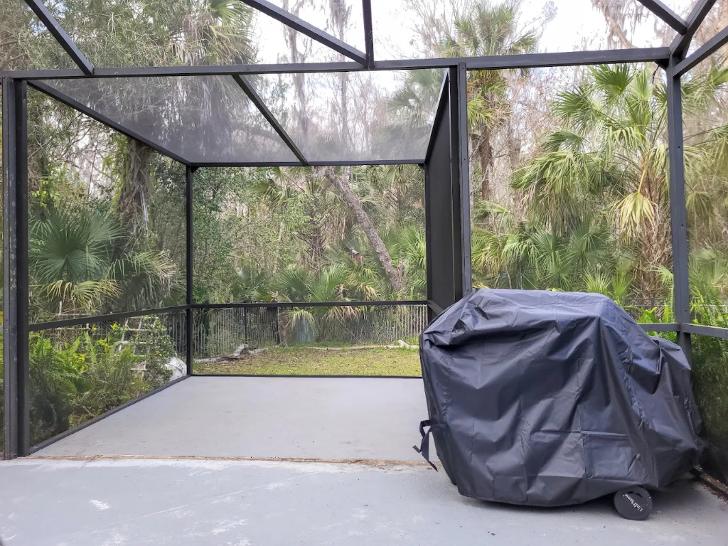 Pool cage extension