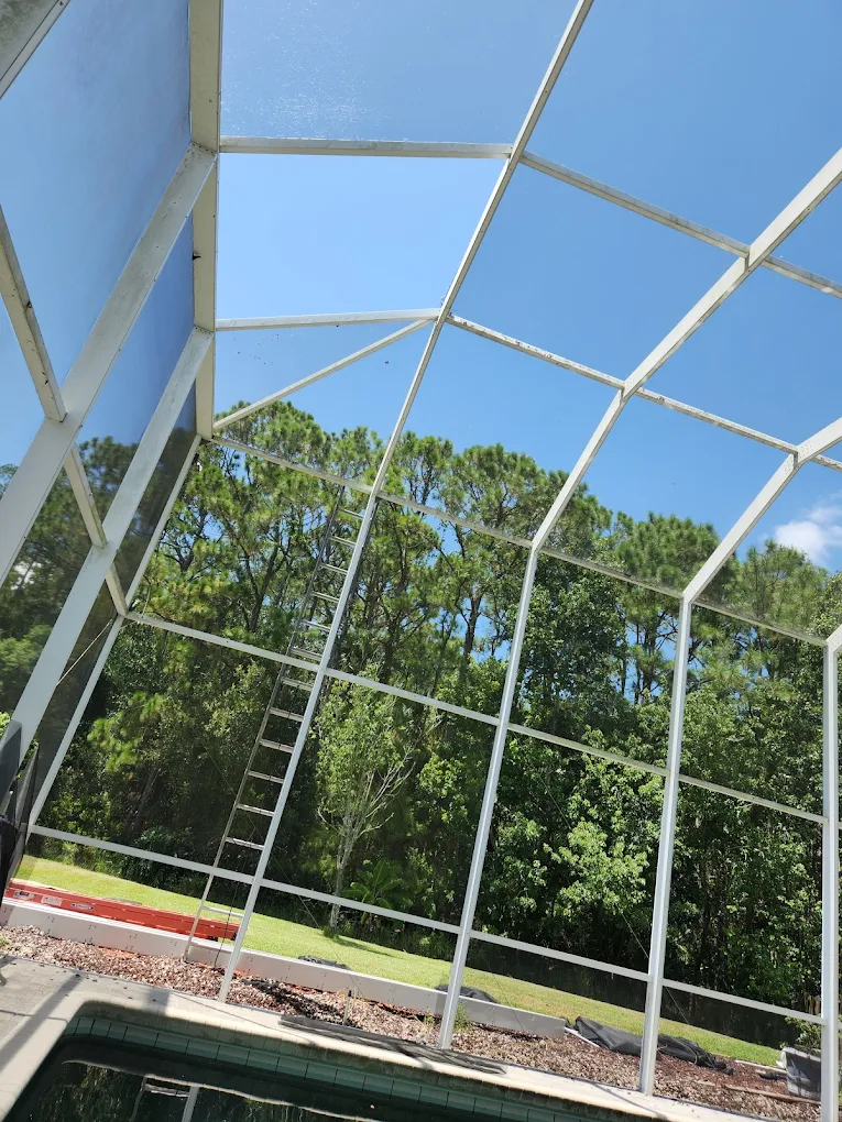 Pool screen replacement in New Smyrna