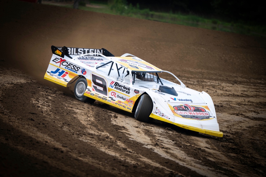 Dirt late model racing action