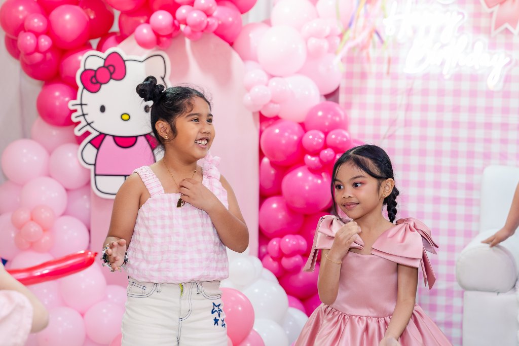 Smiling kids at Abu Dhabi birthday party venue