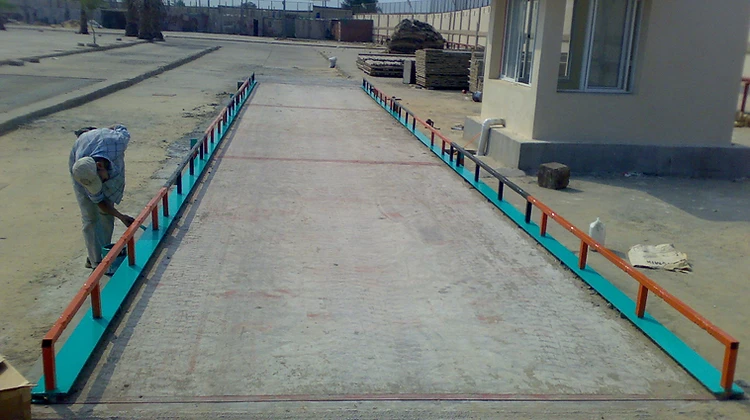 18 m surface weighbridge — installation