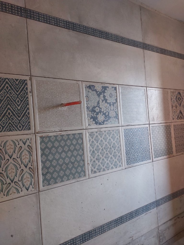 Wall Tile Pattern