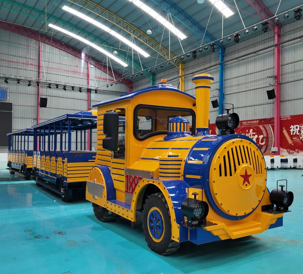 268 Trolley Train Front View