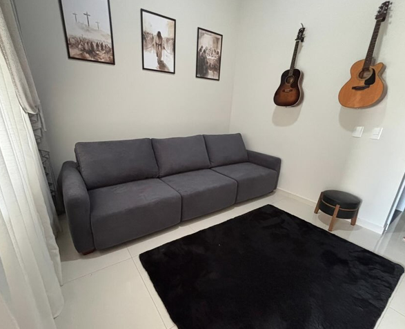 Poltrona Decorativa — Cinza Claro