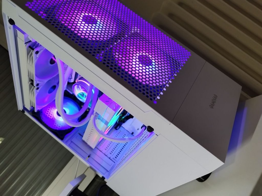 White Workstation