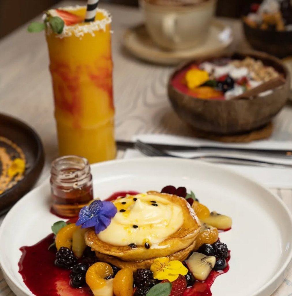 Tropical pancakes with fruit at The Hideout Rosebud