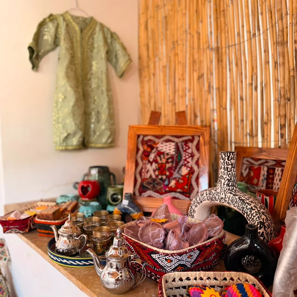 Élaboration de produits cosmétiques naturels Coopérative Zayna Al Haouz