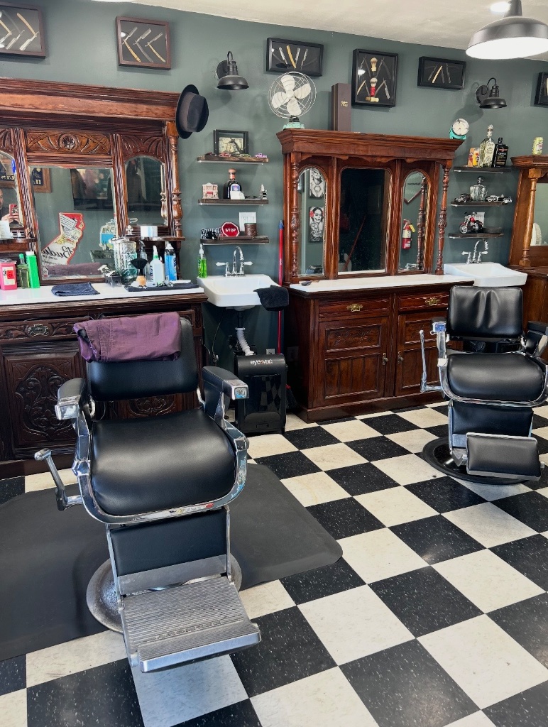 AppleCity Barbers shop interior