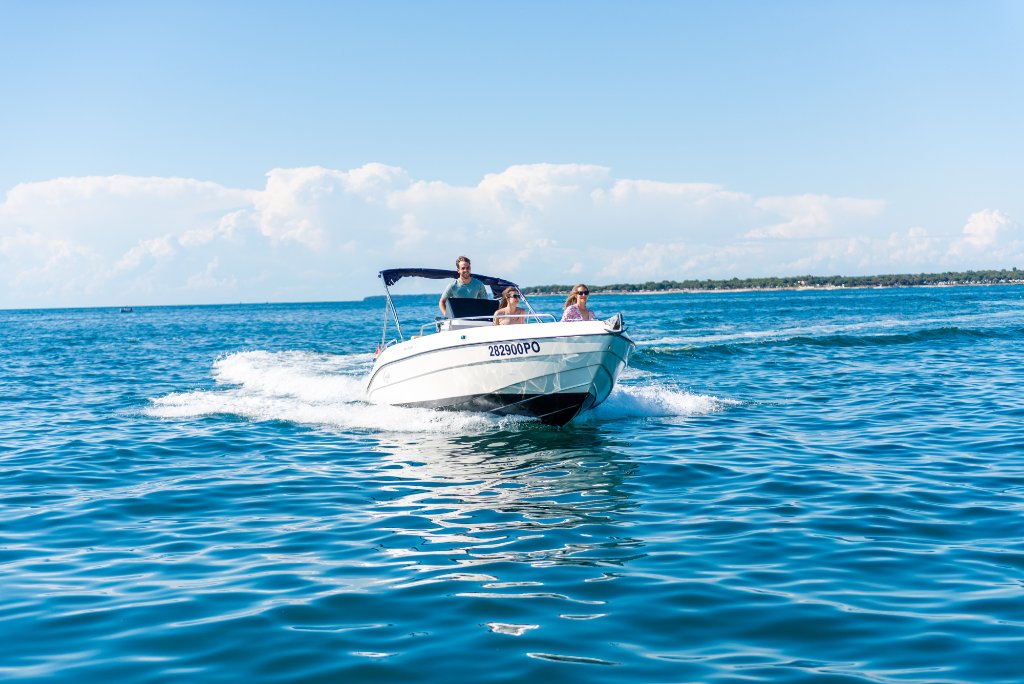 Private Boat Charter Guide – Renting a Boat in Poreč