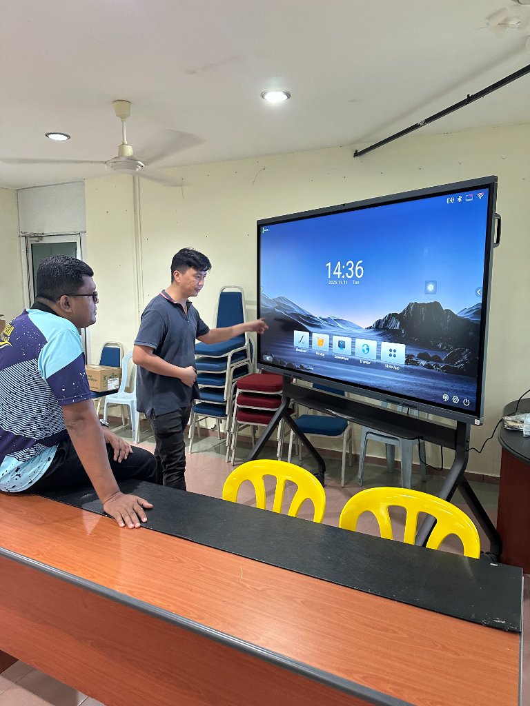 School hall demonstration
