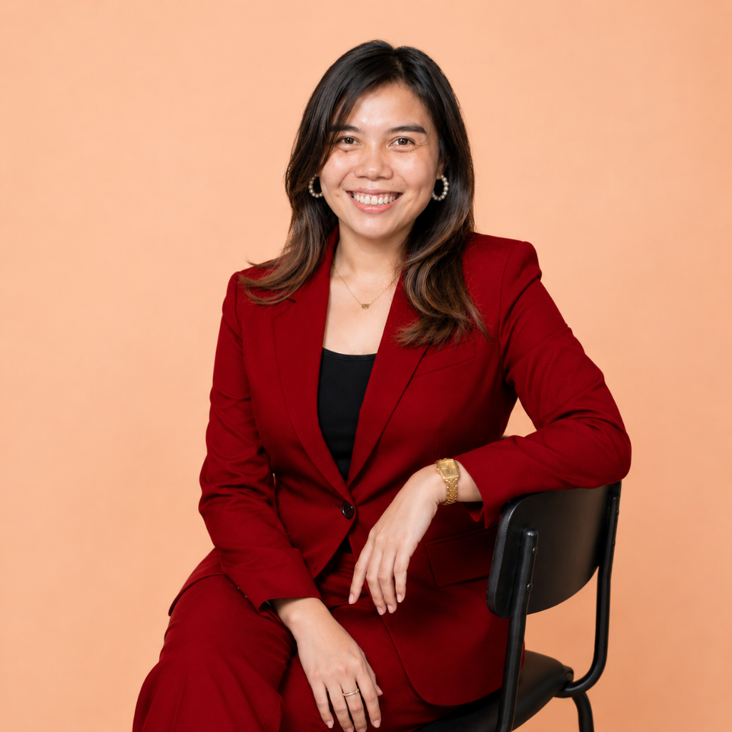 Lara Quinapondan wearing a burgundy suit