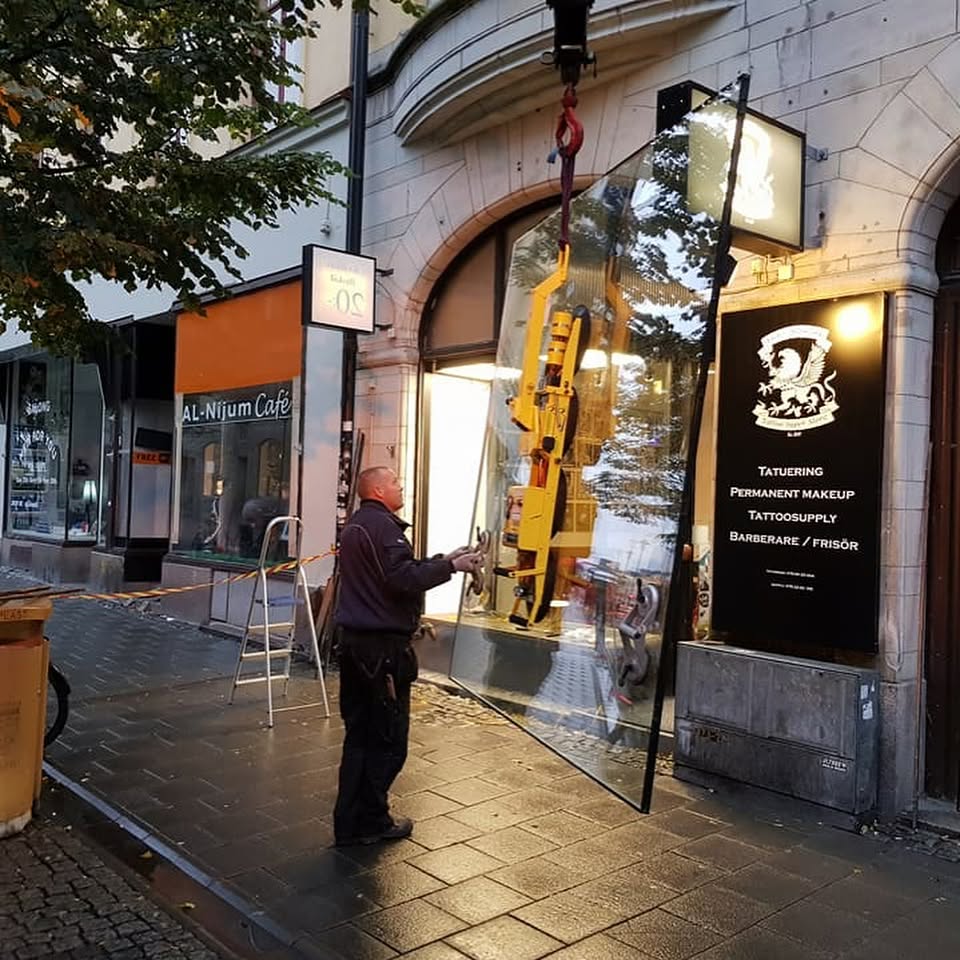 Glasjour och akuta glasreparationer