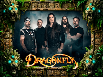 Foto de la banda Dragonfly en un marco de piedra maya del Abyss Empire Metal Fest 2026