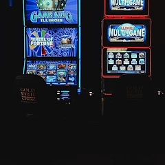 Close-up of Illinois video gaming machines at Winner's Circle Gaming Lounge