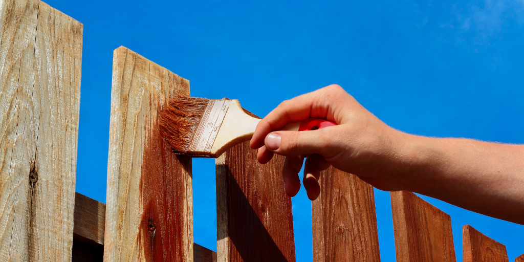 Deck & Fence Staining